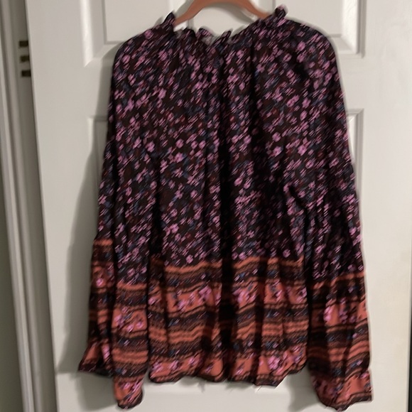 NWT Boutique Purchased fall print boho top - Picture 6 of 6